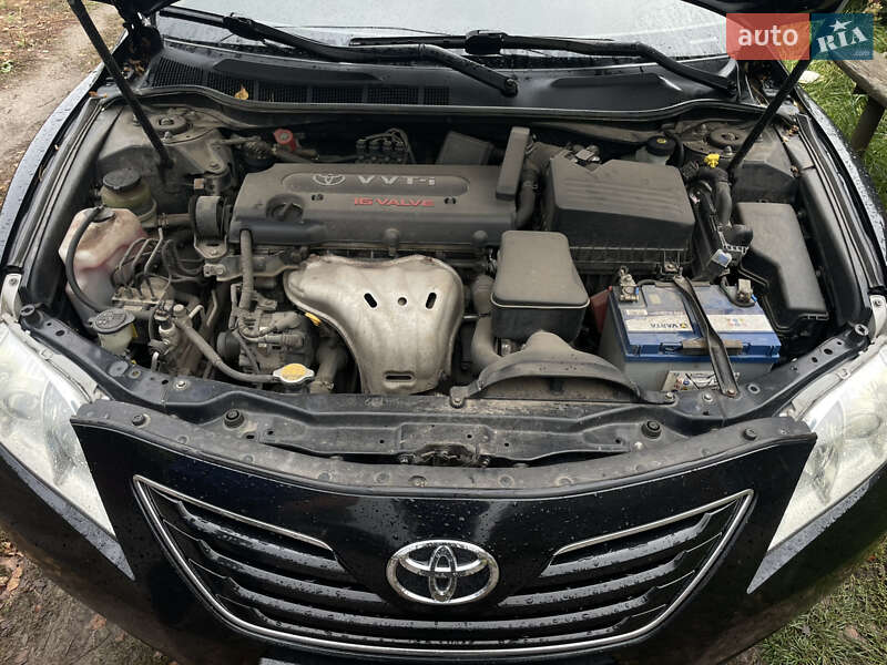 Седан Toyota Camry 2008 в Кролевці