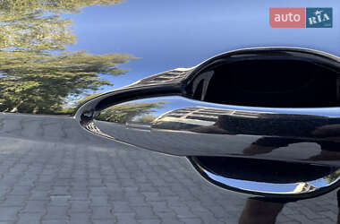 Седан Toyota Camry 2023 в 