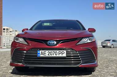 Седан Toyota Camry 2020 в Днепре