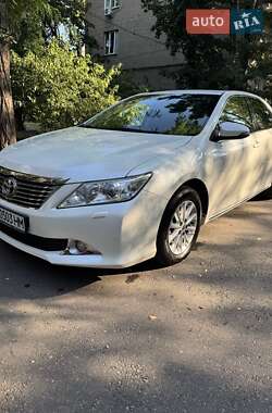 Седан Toyota Camry 2011 в Запорожье
