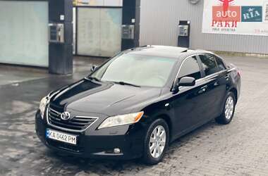 Седан Toyota Camry 2008 в Києві