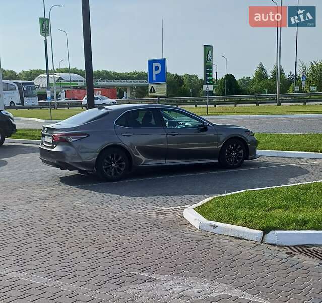 Седан Toyota Camry 2019 в Києві фото 2 Седан Toyota Camry 2019 в Києві