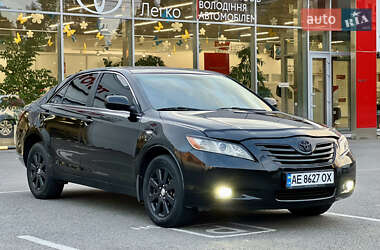 Седан Toyota Camry 2006 в Харькове