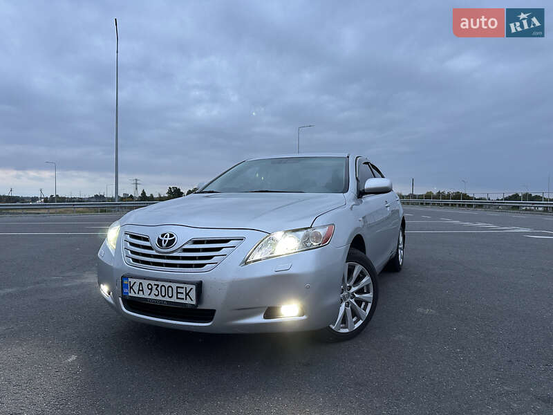 Toyota Camry 2006