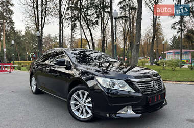 Седан Toyota Camry 2012 в Харкові