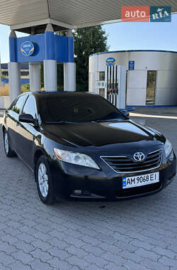 Седан Toyota Camry 2006 в Жмеринке