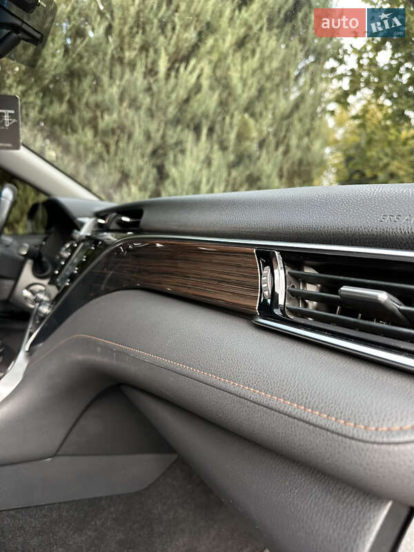 Седан Toyota Camry 2018 в Львове фото 17 Седан Toyota Camry 2018 в Львове