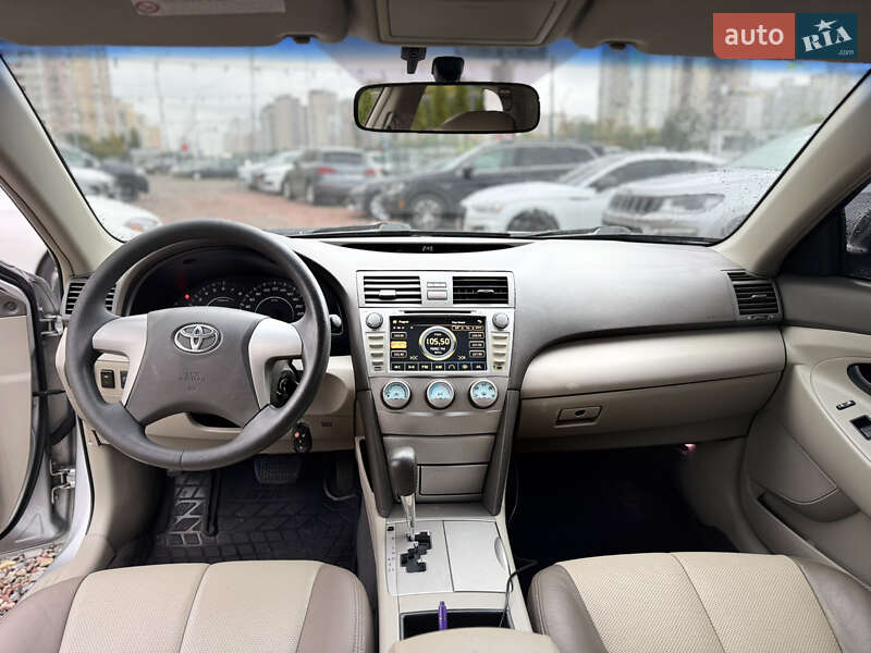 Седан Toyota Camry 2008 в Киеве фото 13 Седан Toyota Camry 2008 в Киеве