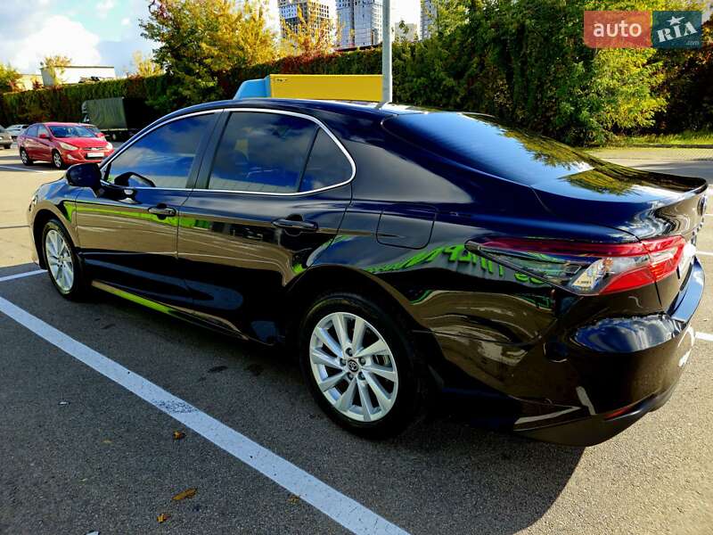 Седан Toyota Camry 2021 в Киеве фото 5 Седан Toyota Camry 2021 в Киеве