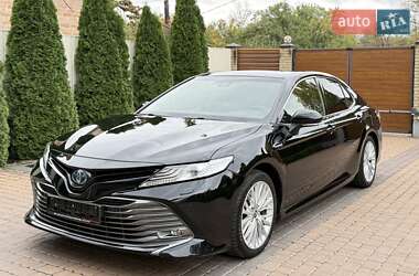 Седан Toyota Camry 2020 в Кропивницком