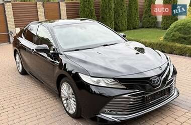 Седан Toyota Camry 2020 в Кропивницькому
