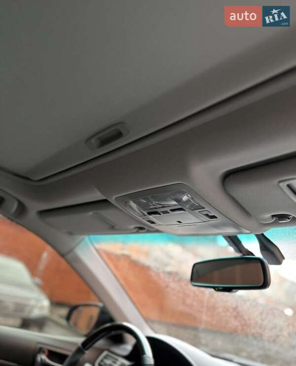 Седан Toyota Camry 2016 в Днепре фото 3 Седан Toyota Camry 2016 в Днепре