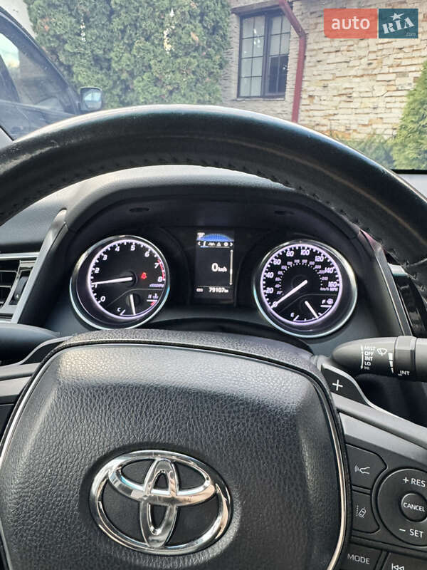 Седан Toyota Camry 2018 в Киеве фото 9 Седан Toyota Camry 2018 в Киеве