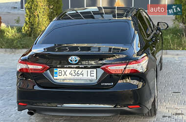 Седан Toyota Camry 2020 в 