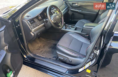 Седан Toyota Camry 2016 в 