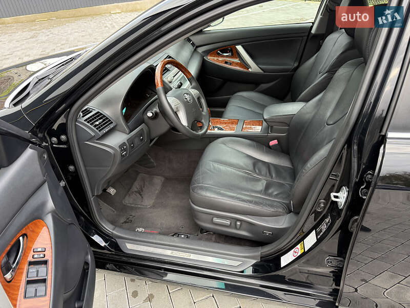 Седан Toyota Camry 2008 в Кременце фото 33 Седан Toyota Camry 2008 в Кременце