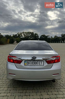 Седан Toyota Camry 2012 в 