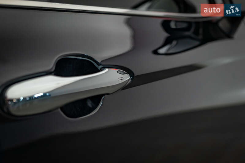 Седан Toyota Camry 2018 в Києві