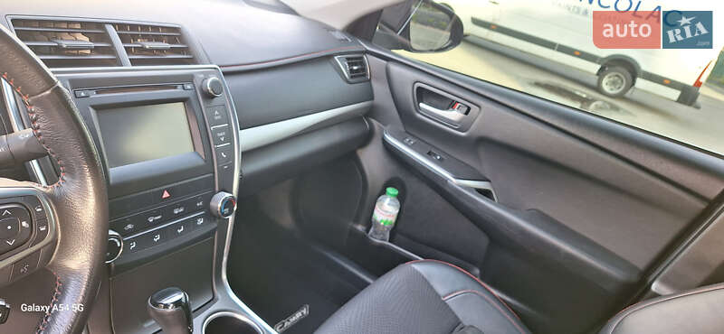 Седан Toyota Camry 2017 в Киеве фото 60 Седан Toyota Camry 2017 в Киеве
