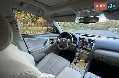 Седан Toyota Camry 2007 в 