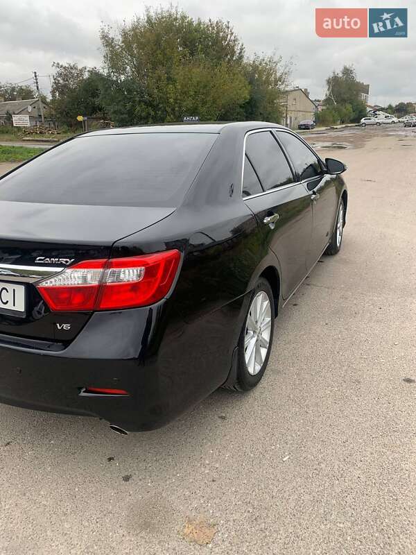 Седан Toyota Camry 2012 в Луцке фото 10 Седан Toyota Camry 2012 в Луцке