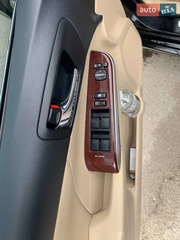 Седан Toyota Camry 2012 в Луцке фото 19 Седан Toyota Camry 2012 в Луцке