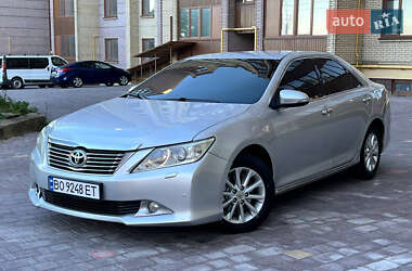 Седан Toyota Camry 2011 в 