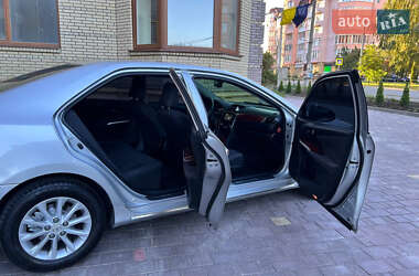 Седан Toyota Camry 2011 в 