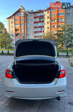 Седан Toyota Camry 2011 в 