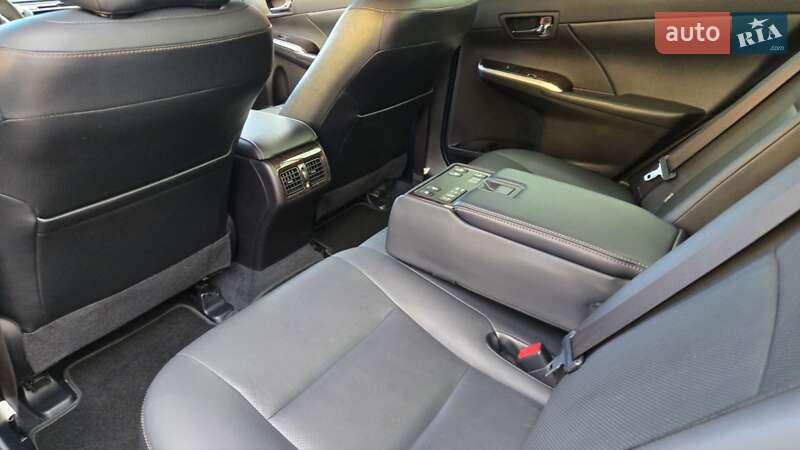 Седан Toyota Camry 2014 в Одессе