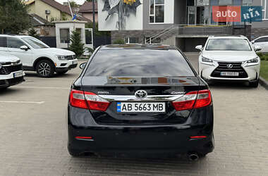 Седан Toyota Camry 2012 в 