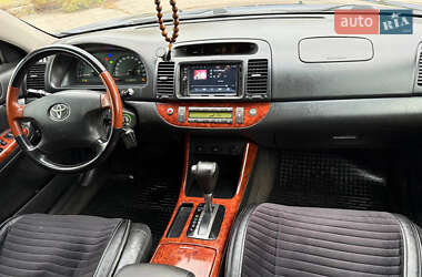 Седан Toyota Camry 2002 в  фото 8 Седан Toyota Camry 2002 в