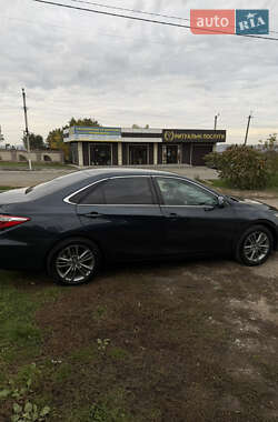 Седан Toyota Camry 2017 в 