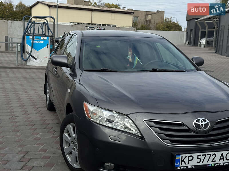Седан Toyota Camry 2008 в Дніпрі