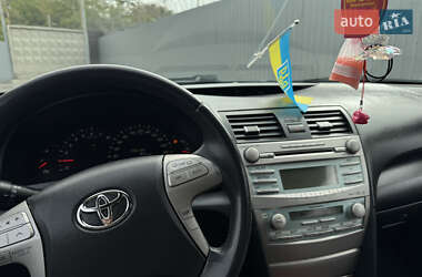 Седан Toyota Camry 2008 в  фото 10 Седан Toyota Camry 2008 в