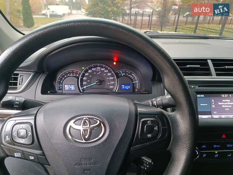 Седан Toyota Camry 2015 в Прилуках фото 2 Седан Toyota Camry 2015 в Прилуках