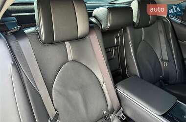 Седан Toyota Camry 2021 в 
