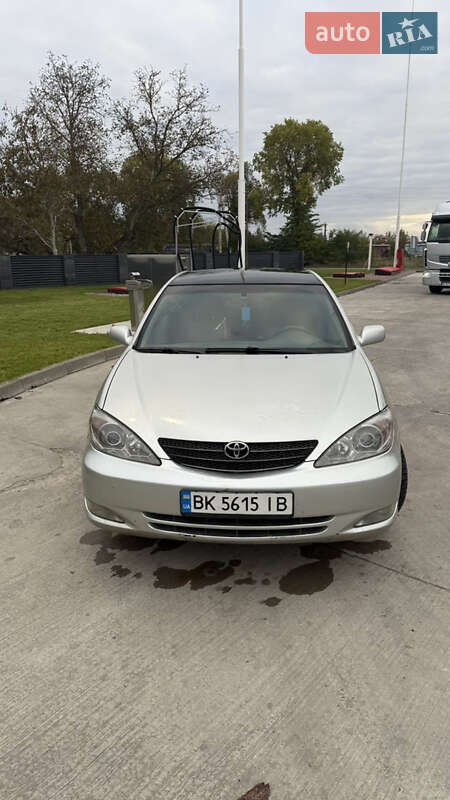 Toyota Camry 2002