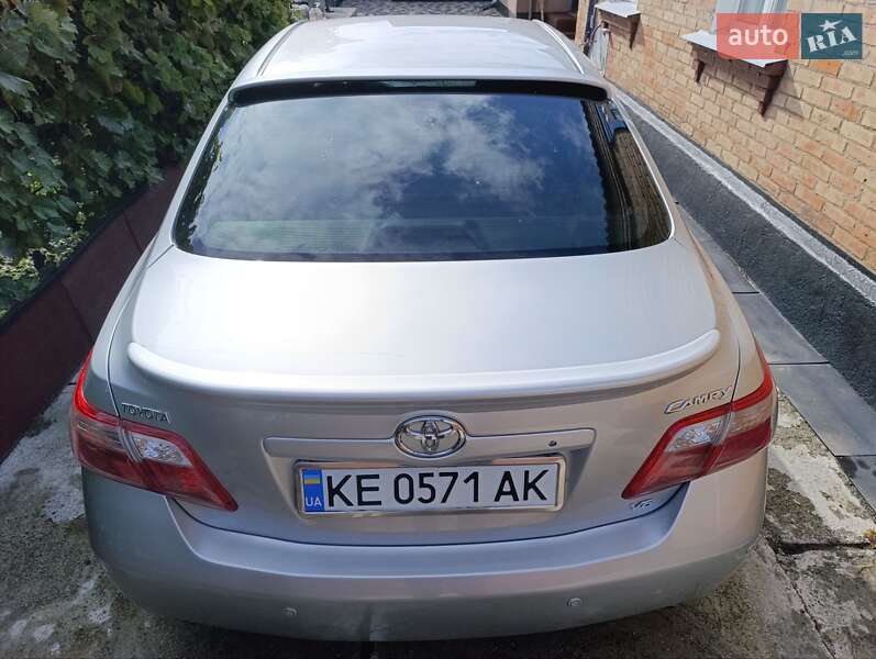 Седан Toyota Camry 2008 в Кропивницком
