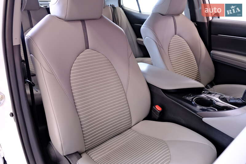 Седан Toyota Camry 2019 в Одессе фото 46 Седан Toyota Camry 2019 в Одессе