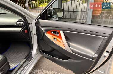 Седан Toyota Camry 2008 в 