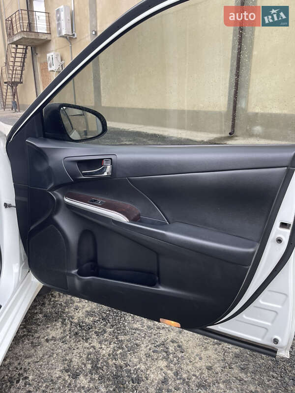 Седан Toyota Camry 2015 в Одессе