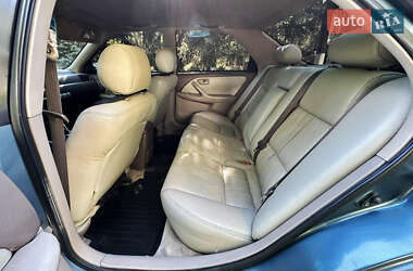 Седан Toyota Camry 2000 в 