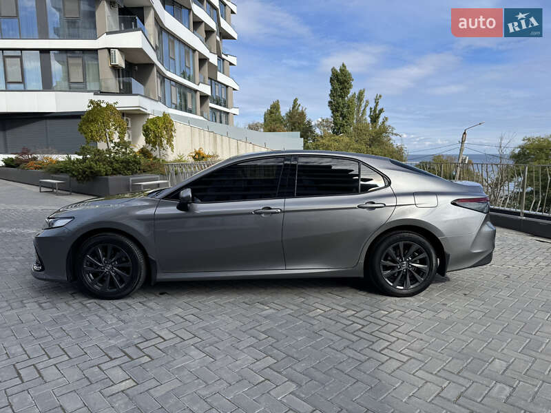 Седан Toyota Camry 2021 в Одесі