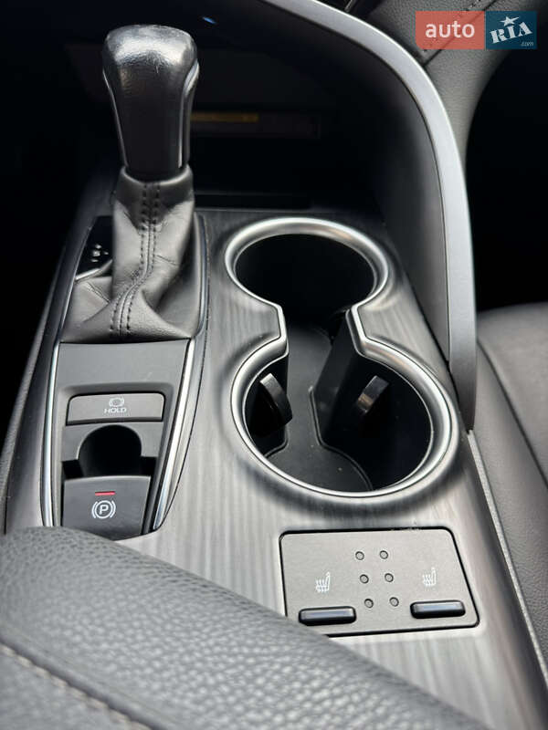 Седан Toyota Camry 2021 в Одесі