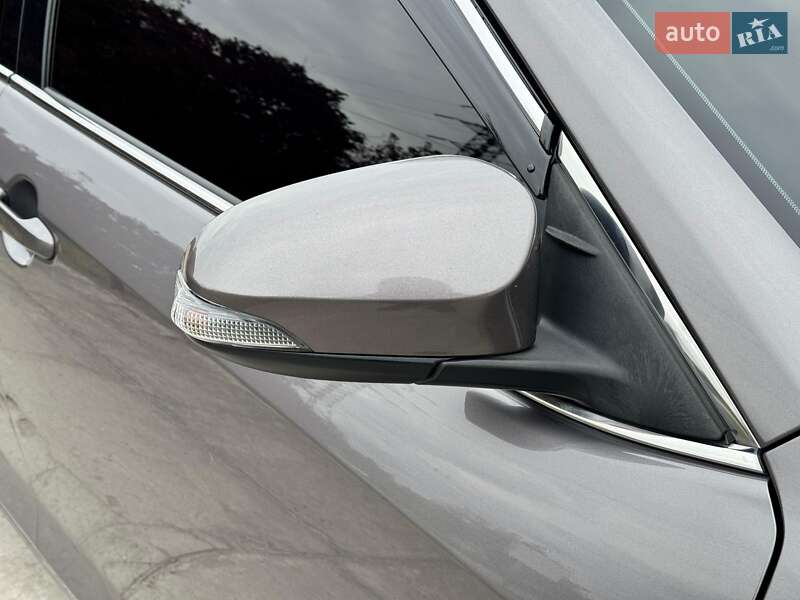 Седан Toyota Camry 2014 в Дніпрі фото 5 Седан Toyota Camry 2014 в Дніпрі