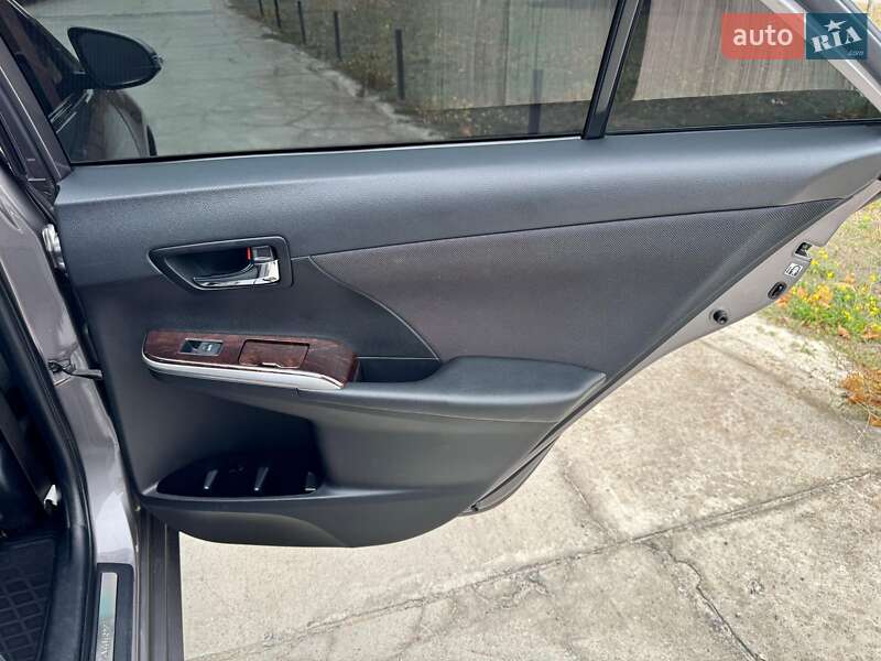 Седан Toyota Camry 2014 в Дніпрі фото 17 Седан Toyota Camry 2014 в Дніпрі