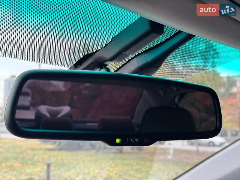 Седан Toyota Camry 2014 в Дніпрі фото 32 Седан Toyota Camry 2014 в Дніпрі