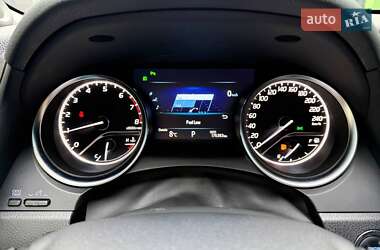 Седан Toyota Camry 2018 в 