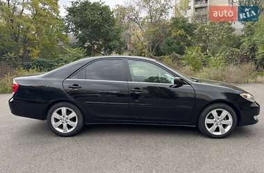 Седан Toyota Camry 2005 в  фото 7 Седан Toyota Camry 2005 в